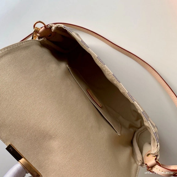 Official oldcobbler Louis Favorite Vuitton PM 0727